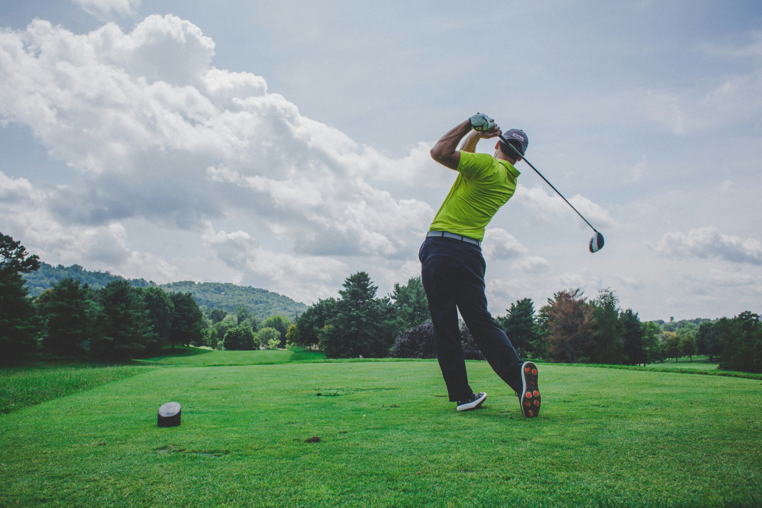 Daniel DeNeui- Golf